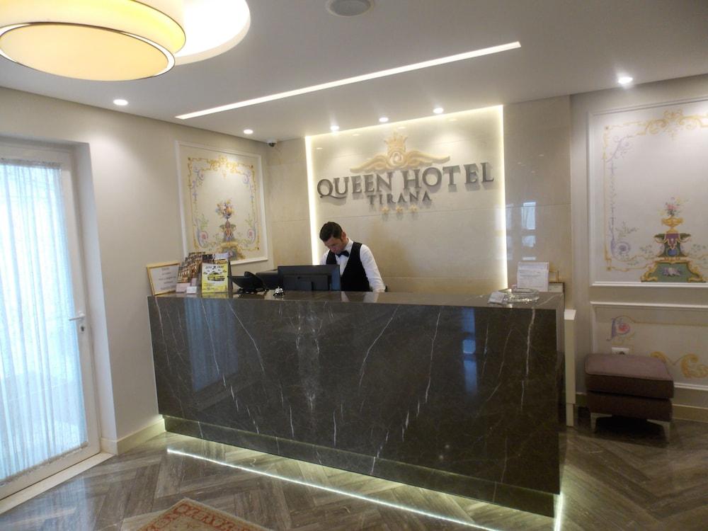 Hotel Queen Selitë e Vogël Екстериор снимка