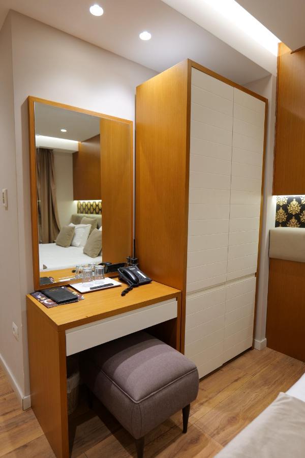 Hotel Queen Selitë e Vogël Екстериор снимка